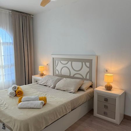 Seaside Paradise - 2 Bedroom Apartment With Ocean Views & Air Conditioning In Playa San Juan Экстерьер фото