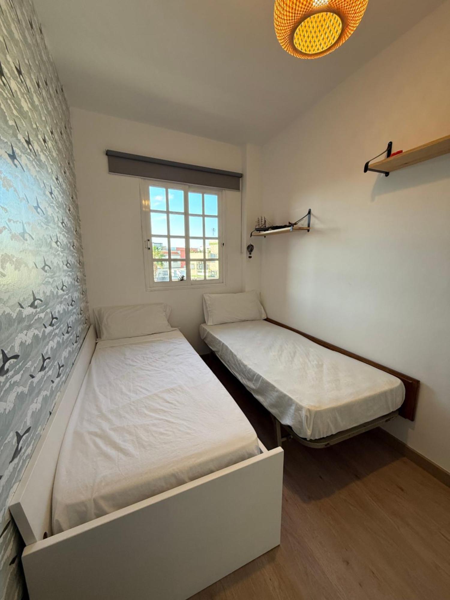 Seaside Paradise - 2 Bedroom Apartment With Ocean Views & Air Conditioning In Playa San Juan Экстерьер фото