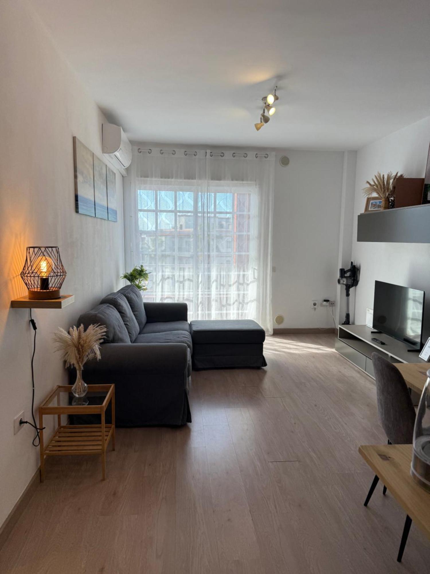 Seaside Paradise - 2 Bedroom Apartment With Ocean Views & Air Conditioning In Playa San Juan Экстерьер фото